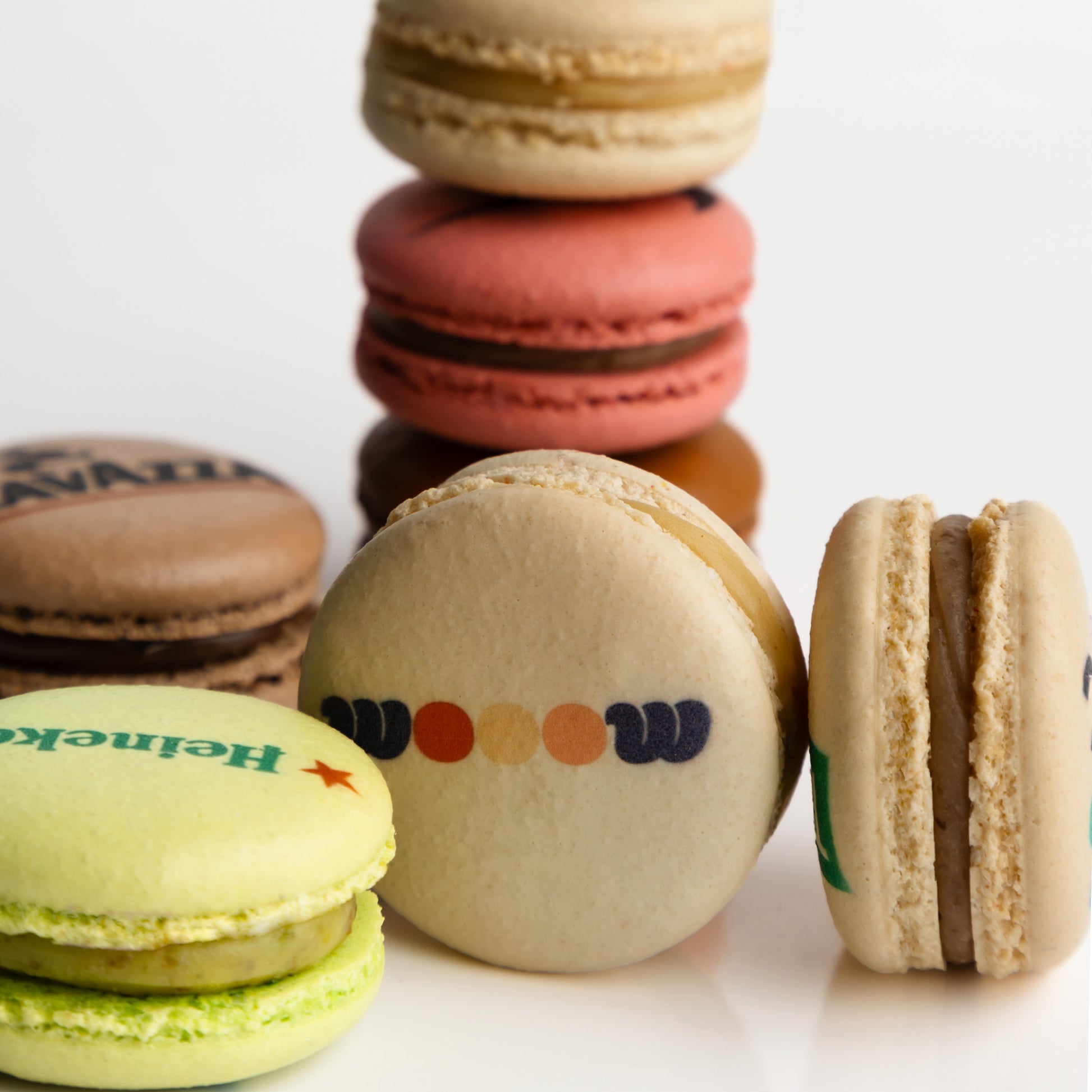 Handmade Personalized Printed Macarons – Custom Photo, Logo & QR Code Macarons French Macaron by WoooW