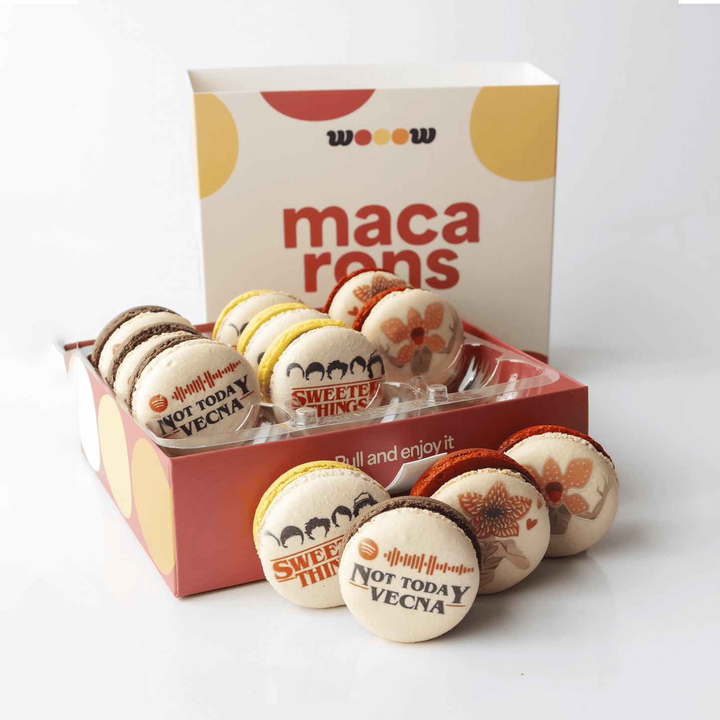 Handmade Sweeter Things French Macarons Gift Box | Retro 80s Fan - Inspired Dessert Gift French Macaron by WoooW